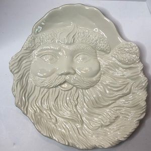 Mikasa Fine Porcelain Santa’s Cookie Plate Ivory Textured Plate with Gold Trim